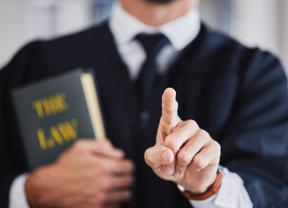 Comment choisir un avocat adapté à votre affaire : guide pratique