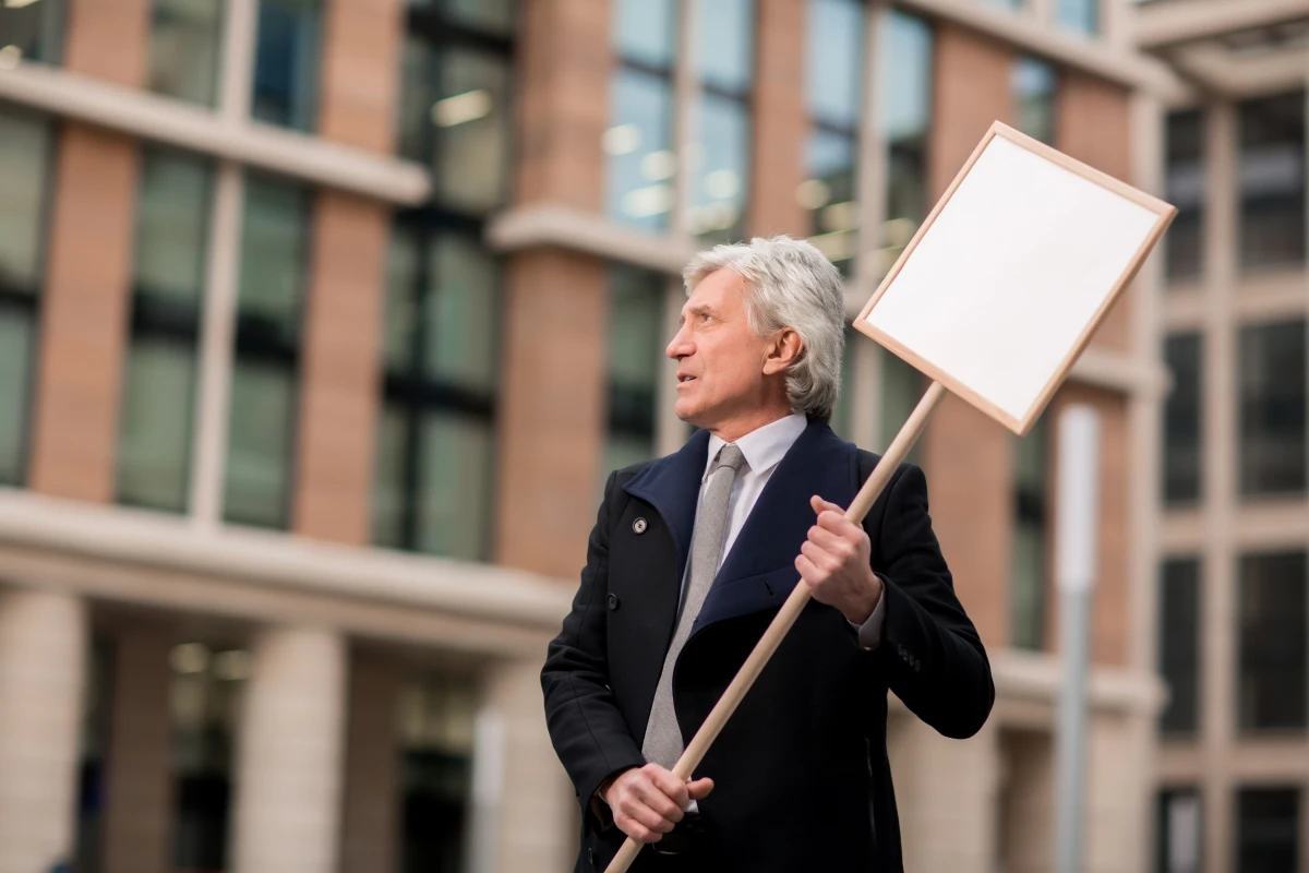 Le rôle crucial de l'avocat en droit de l'environnement : Protéger la planète et ses habitants