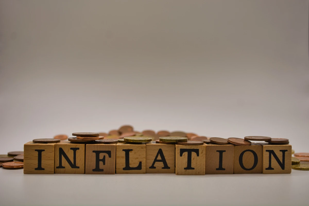 L'inflation galopante menace-t-elle notre droit à un niveau de vie décent ?