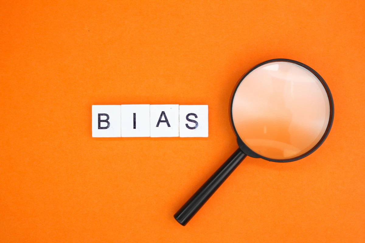 Interfaces biaisées : Les designers face à leurs responsabilités légales